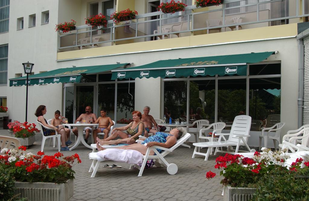 Hotel Nagyerdő Debrecen Kültér fotó